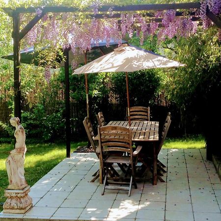 Bed and Breakfast A L'Oree Du Parc Besançon Exterior foto